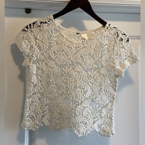 🎁 Boxing Week Mix & Match - 3 for $29 H&M Elegant Cream Lace Women’s Top